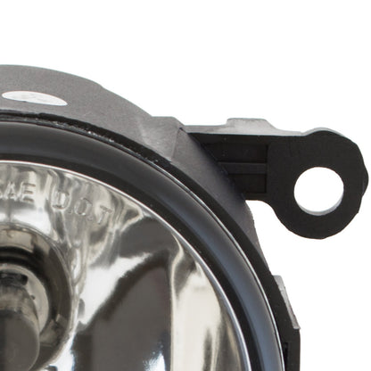 Dacia Logan 2004 - left fog light = right