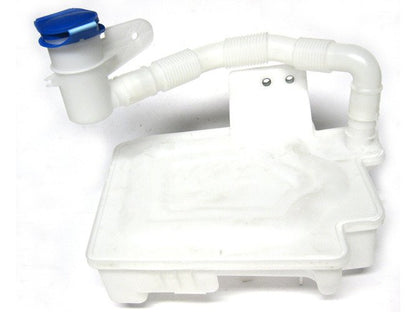 VW Golf VI 2008 - windshield washer reservoir