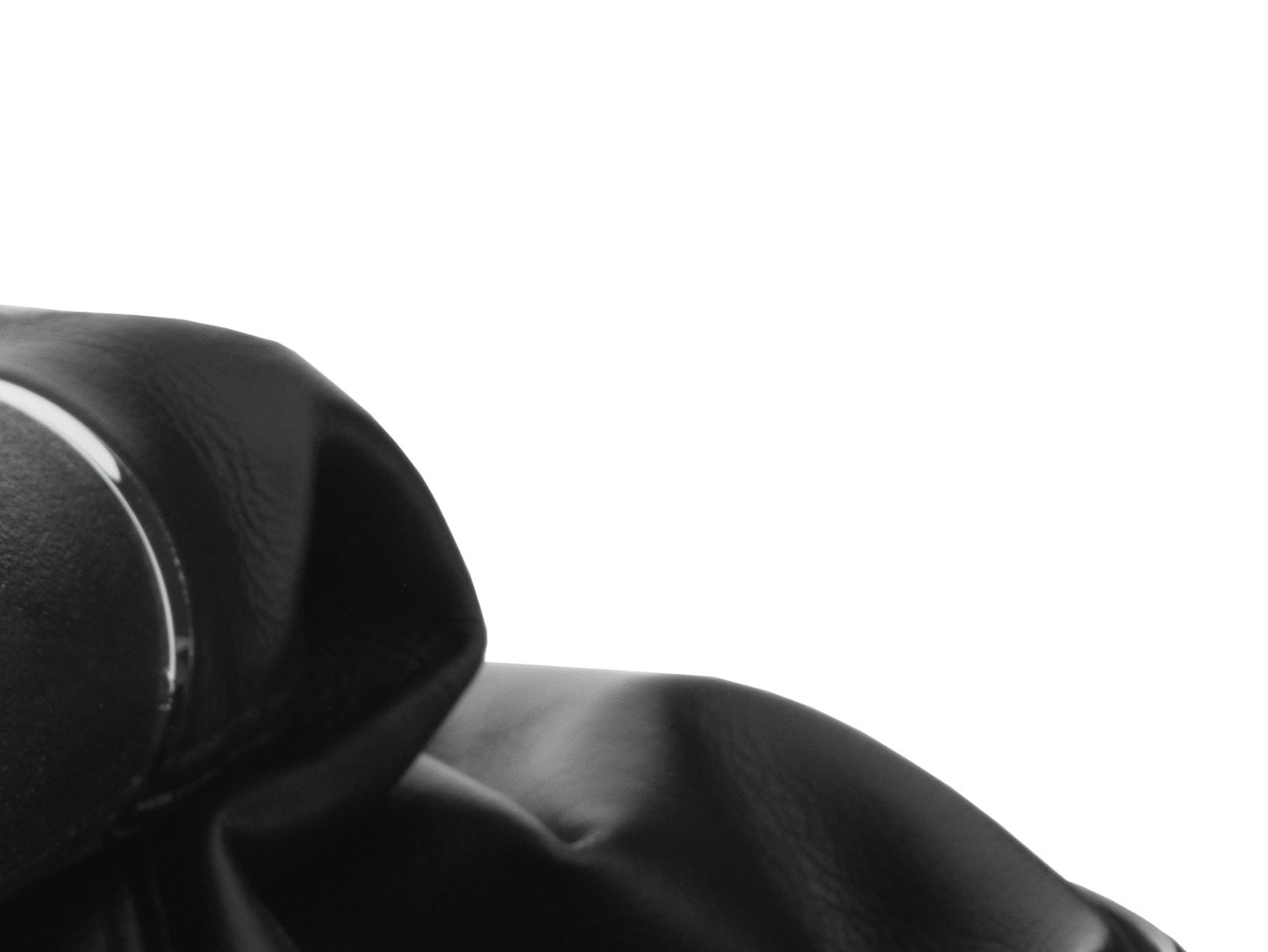 VW Golf IV 98-05 gear knob BLACK 5 SPEED + GAITER 12 MM HOLE