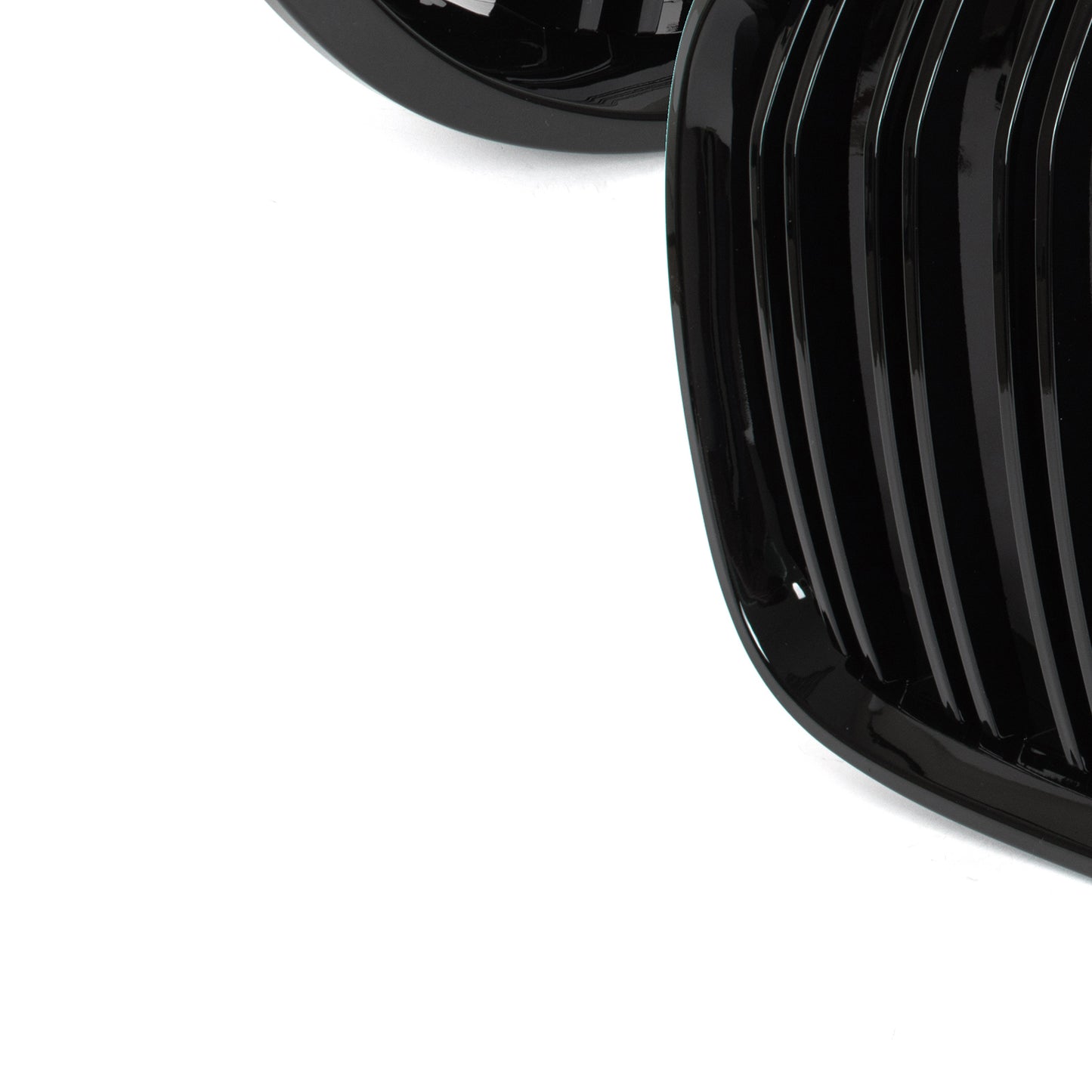 BMW 7 F01 F02 08-11 Grilles between headlights (kidneys) left + right set. BLACK GLOSSY DOUBLE BAR