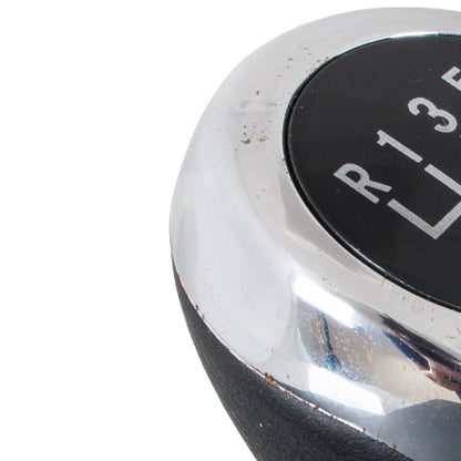 BMW E30 E32 E34 E36 E39 E46 E60 E61 E62 E63 E81 E82 E85 E87 E88 E90 E91 E92 X1 X3 X5 5-speed gear shift knob - 2nd GRADE