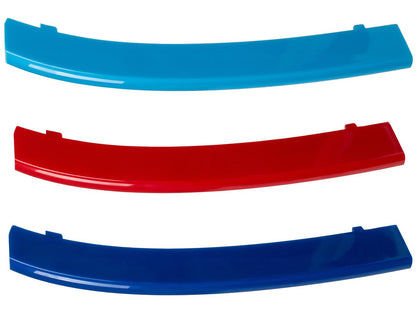 Przedmiot: komplet (3 szt.) nakładek na przednią atrapę grill (nerkę)
Kolor: jasnoniebieski / ciemnoniebieski / czerwony
Producent: zamiennik
Samochód: BMW E39 Seria 5
Rok produkcji: 1995-2003