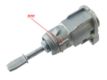 VW Bora 97-03 wkładka zamka przedniego lewa