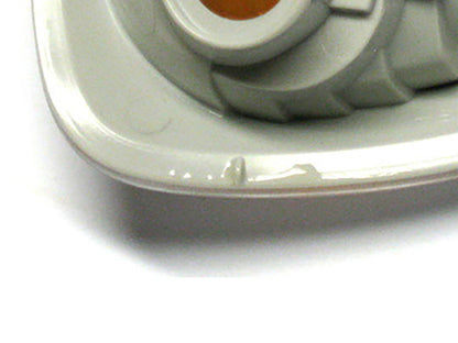 Renault Master 2010 - YELLOW indicator to WHITE bulb in left mirror