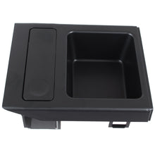 Przedmiot: pojemnik na monety
Producent: zamiennik
Samochód: BMW E46 seria 3
Rok produkcji: 1998-2004