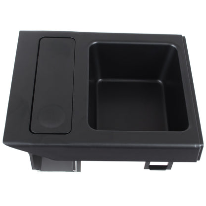 Przedmiot: pojemnik na monety
Producent: zamiennik
Samochód: BMW E46 seria 3
Rok produkcji: 1998-2004