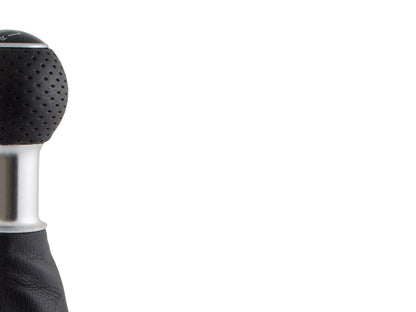 Audi A4 B6 00-04 BLACK 6-SPEED Gear Knob + BLACK S-Line Gaiter