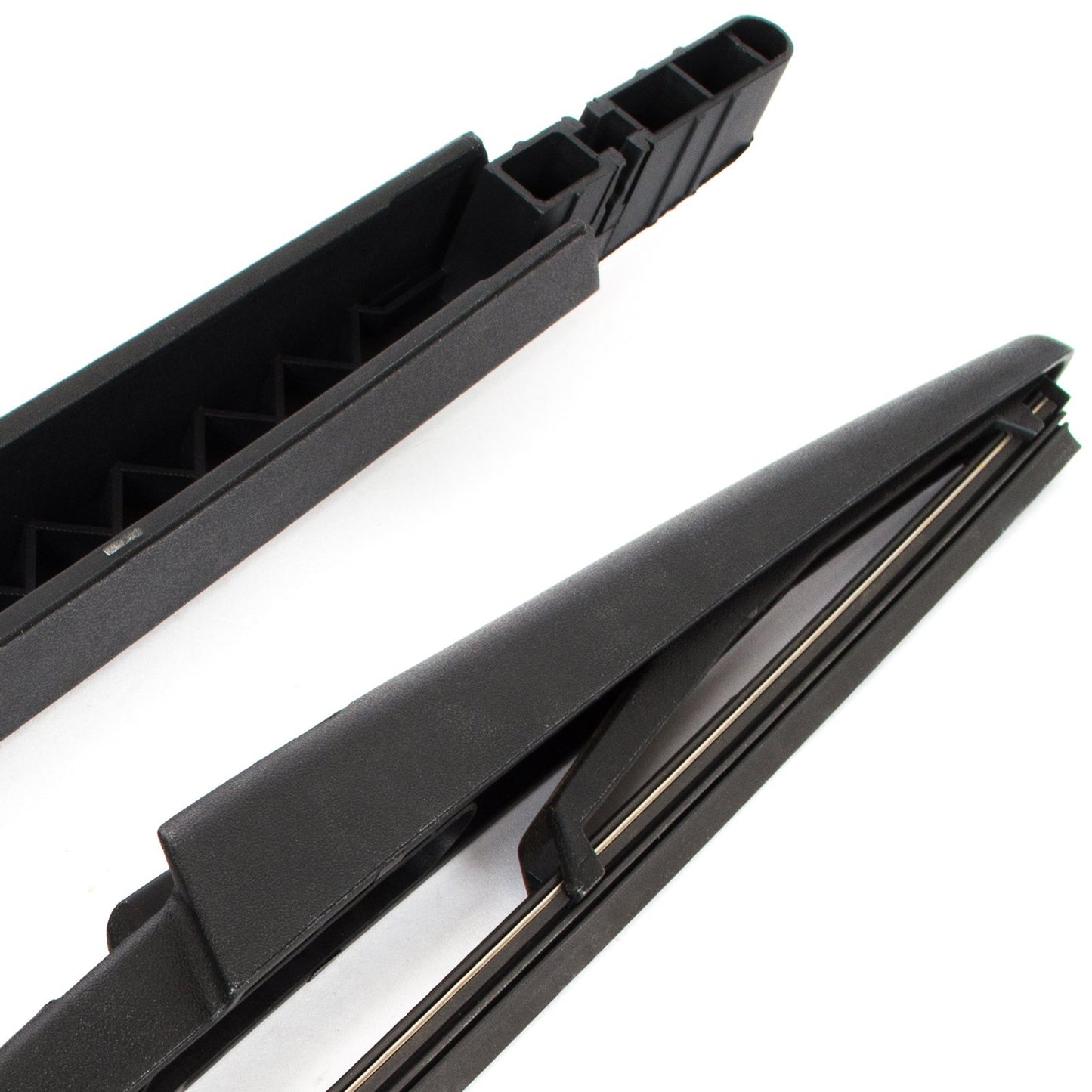 Volvo V70 05-08 rear wiper arm + blade