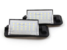 Przedmiot: 1 para lampek podświetlenia tablicy rejestracyjnej LED
Producent: zamiennik
Samochód: BMW 3 E36
Rok produkcji: 1991-1998