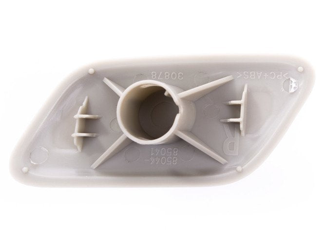 Toyota Avensis II FL T25 2006 - headlight washer cover right