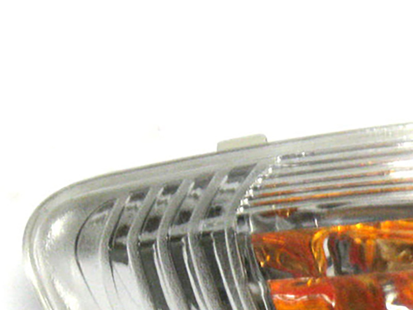 Renault Master 2010 - YELLOW indicator to WHITE bulb in left mirror