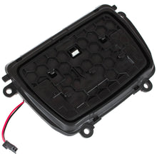 Przedmiot: popielniczka konsoli środkowej
Producent: zamiennik
Samochód:
* BMW 5 F10 09-16
* BMW 5 F11 09-17
* BMW 5 F18 09-17