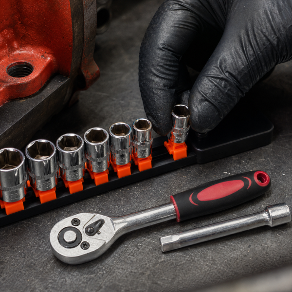 M MODECAR Tool kit 1/4" 12PCS - ratchet, extension and 10 sockets 4-13mm