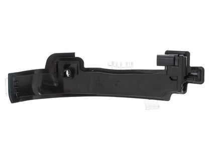 Volvo V60 2010 - LED turn signal in left mirror