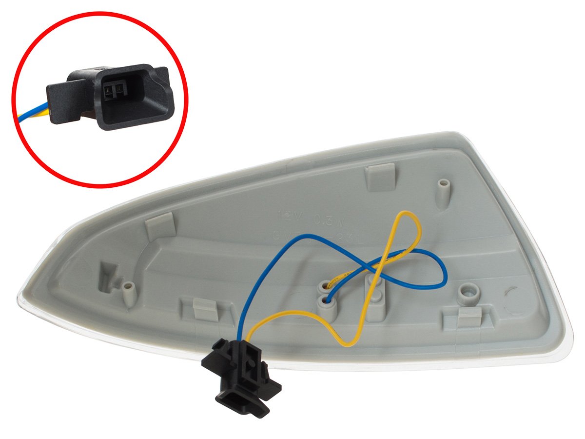 Mercedes W204 C-Class 07-11 left mirror turn signal