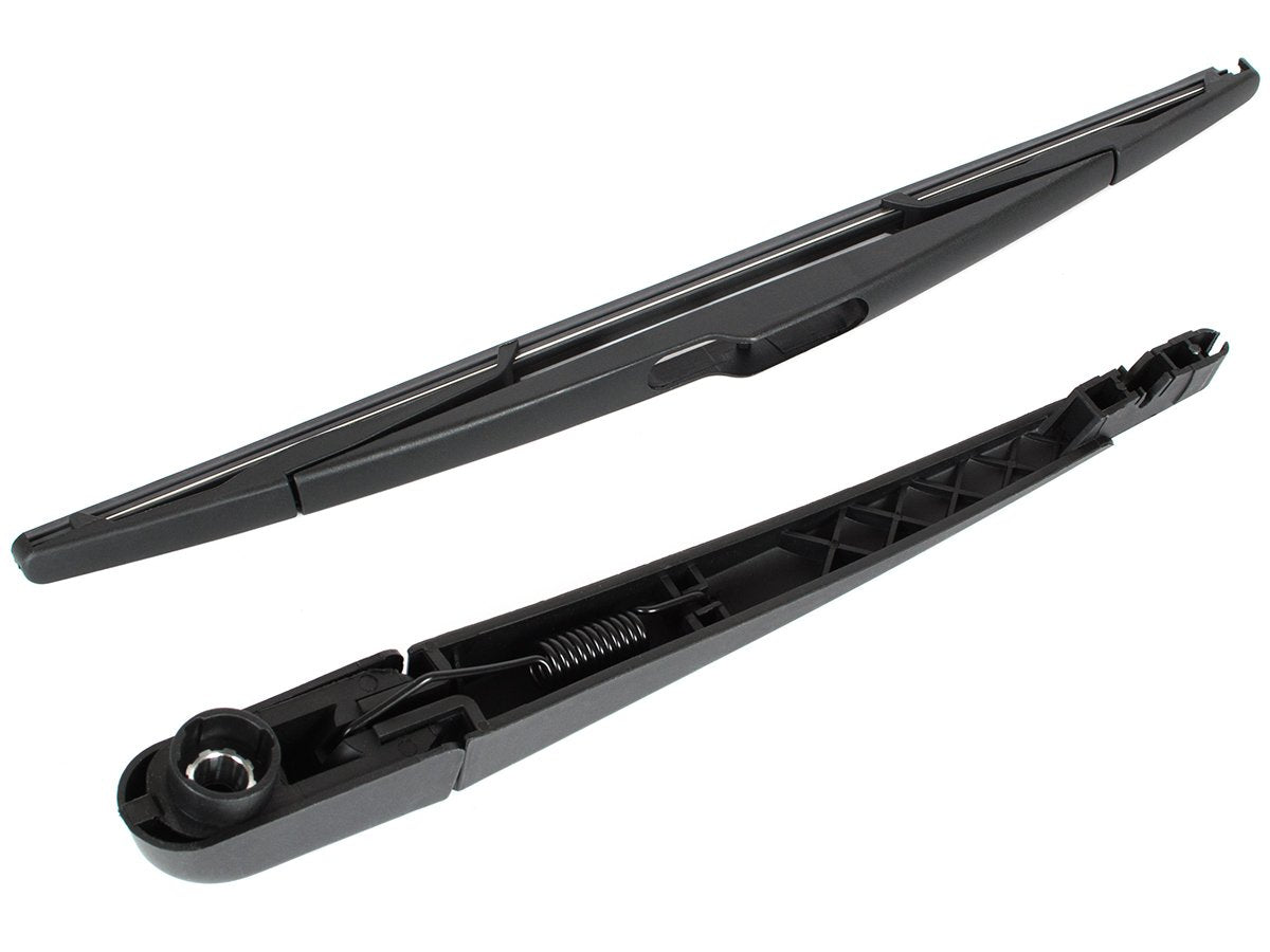 Alfa Romeo Giulietta 2010 - rear wiper arm + blade