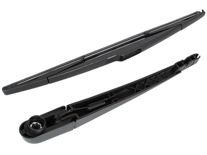 Alfa Romeo Giulietta 2010 - rear wiper arm + blade