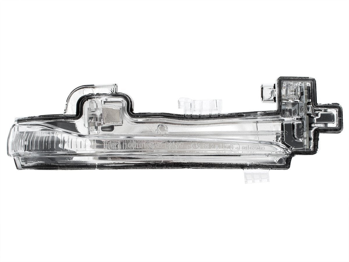 Volvo V60 2010 - right mirror LED turn signal
