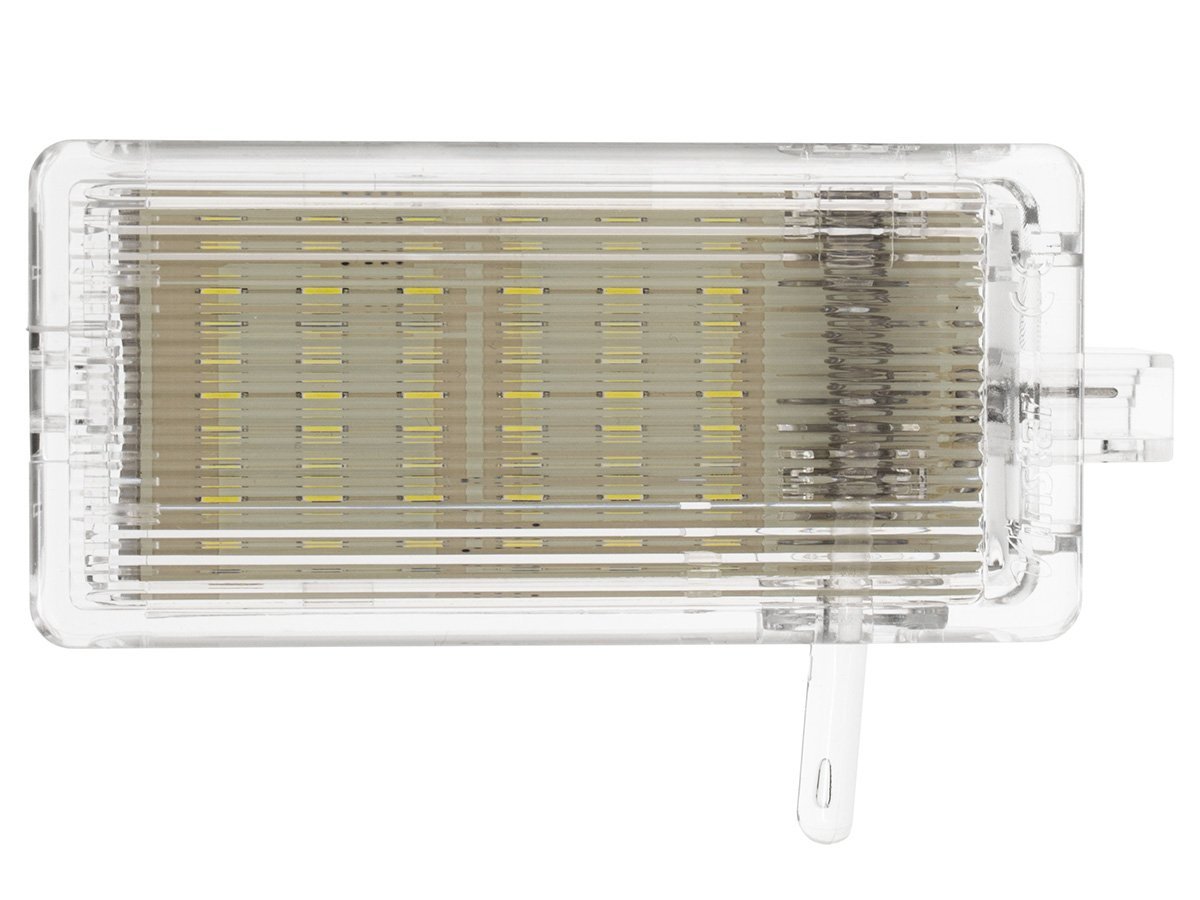 Przedmiot: lampka podświetlenia schowka LED
Producent: zamiennik
Samochód:
* BMW Seria 1: E81 E82 E87 E88
* BMW Seria 3: E46 E90 E91 E92 E93
* BMW Seria X3: E83 F25
* BMW Seria X4: F26
* BMW Seria X5: E53
* BMW Seria Z4 E89