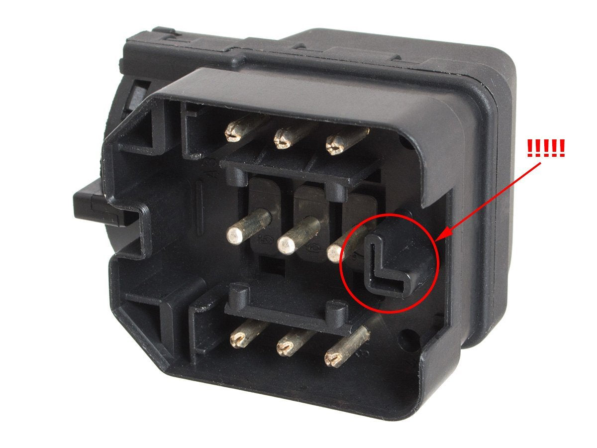 BMW 7 E38 94-01 ignition switch connector