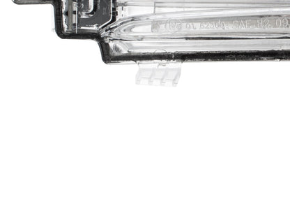 Volvo V60 2010 - LED turn signal in left mirror