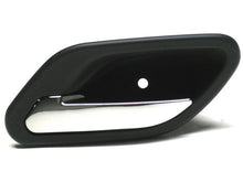 Przedmiot: klamka wewnętrzna
Strona: lewa
Producent: zamiennik
Kolor:obudowa w kolorze czarnego plastiku. rączka chromowana
Samochód: BMW E39 seria 5
Rok produkcji: 1996-2003