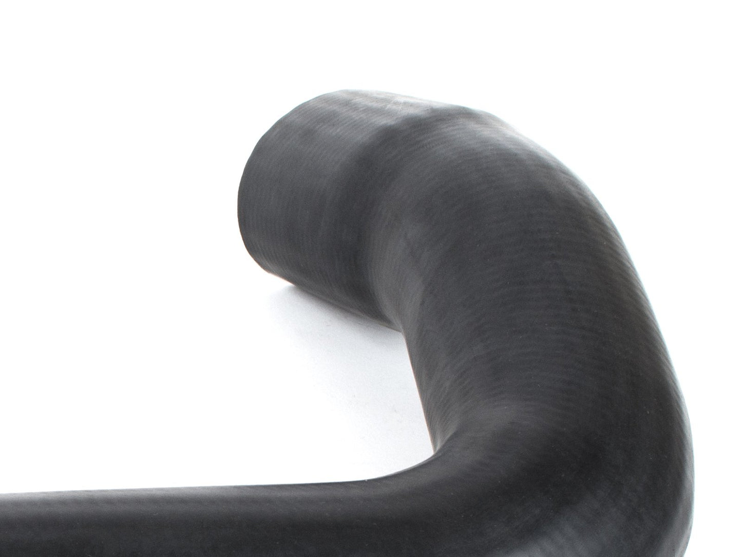 Toyota Avensis II 03-06 2.0 D-4D 116 HP turbo intercooler hose