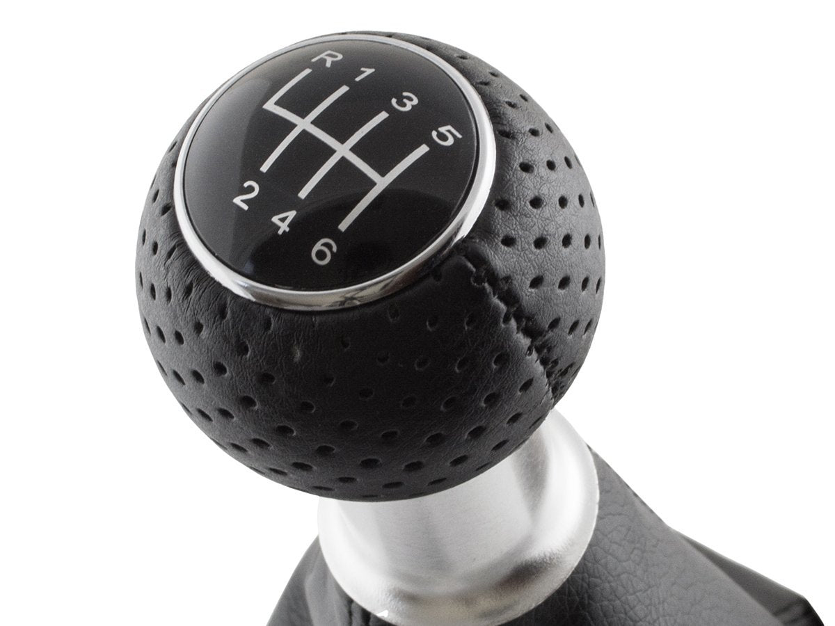 Audi A4 B6 00-04 BLACK 6-SPEED Gear Knob + BLACK S-Line Gaiter