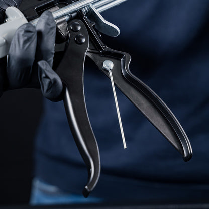 Pistolet do kartuszy silikonów, mas, klejów K2 SOLT B525