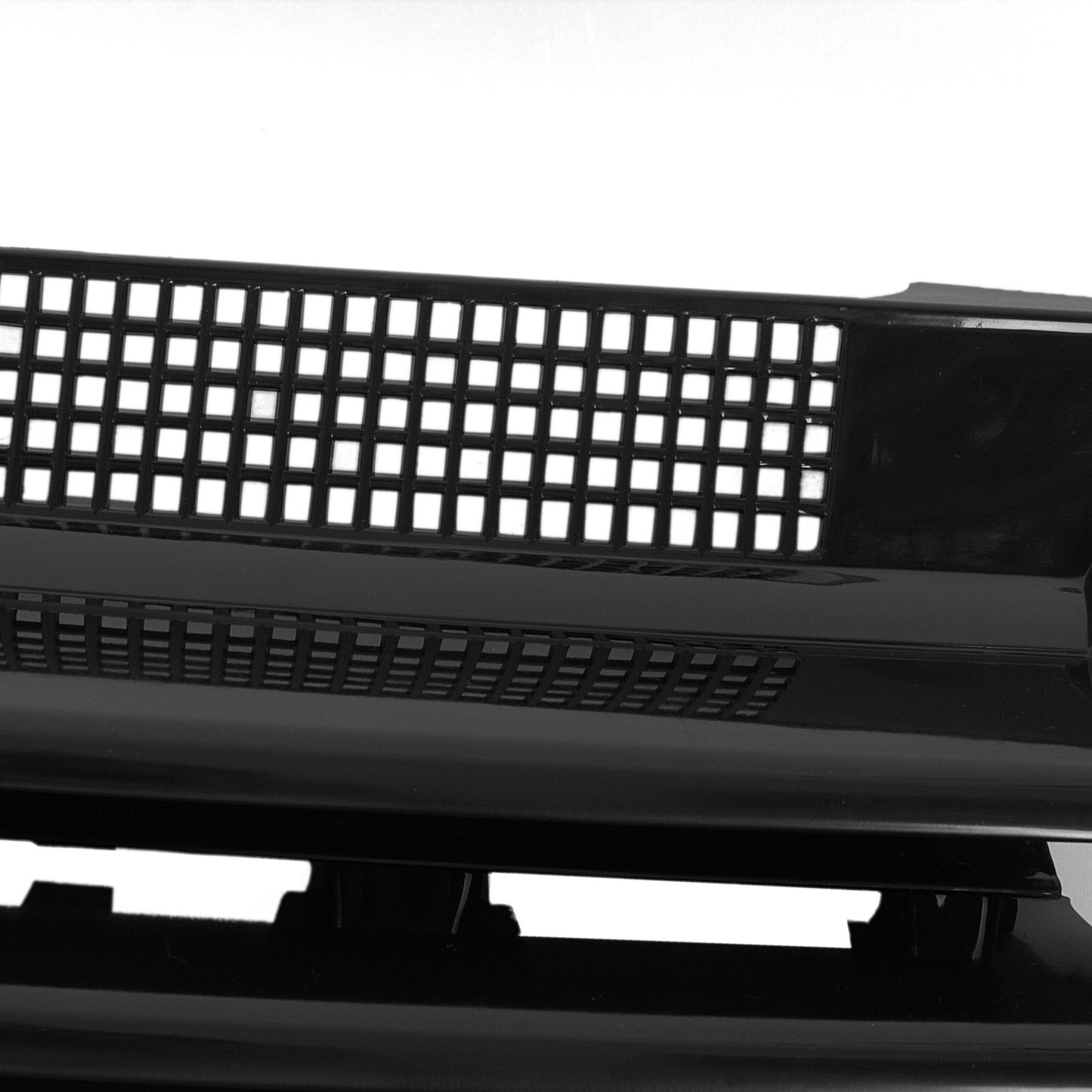 VOLKSWAGEN GOLF IV MK4 97-04 Atrapa między reflektory (grill) bez znaczka