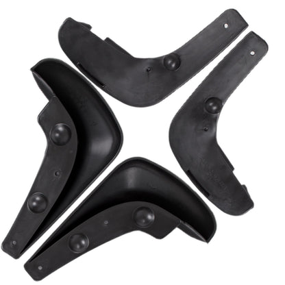 SUZUKI SWIFT III 3 2004-2010 chlapacze 4 szt. kpl.