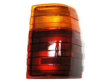 Mercedes 123 KOMBI lampa tylna prawa *