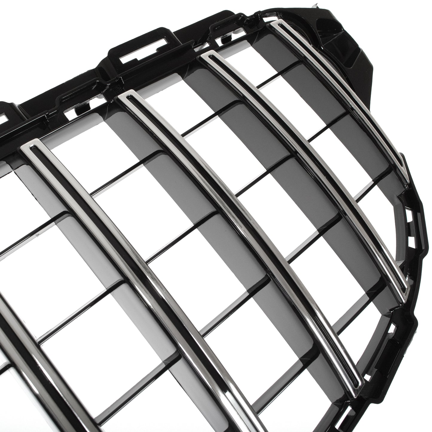 Mercedes W205 / C205 18-22 atrapa między reflektory (grill)
