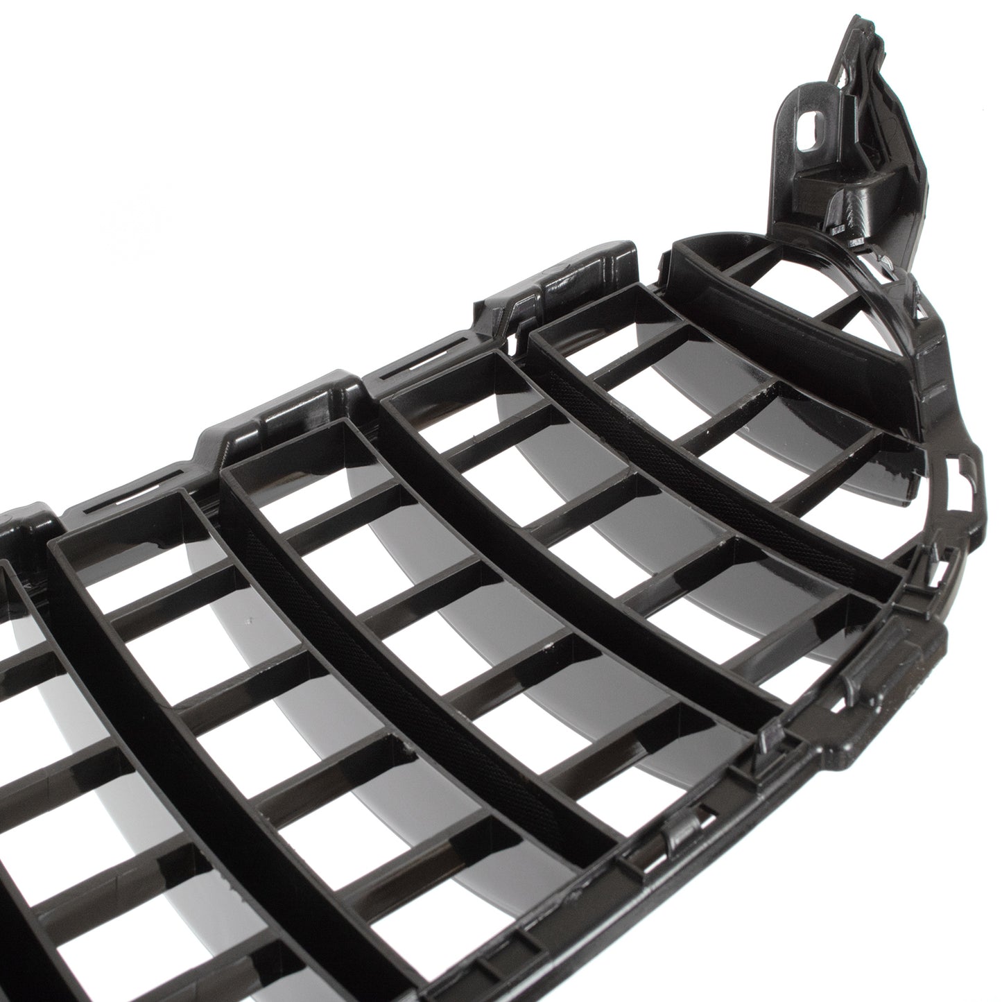 Mercedes W205 / C205 18-22 atrapa między reflektory (grill)