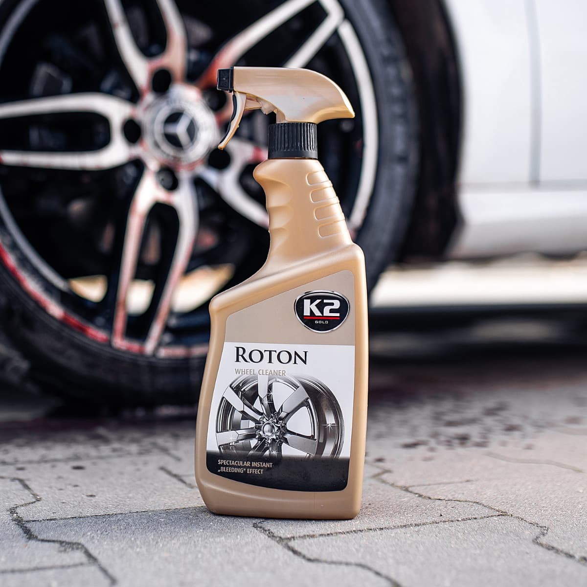 Płyn do felg K2 ROTON 700ml "krwawa felga" G167