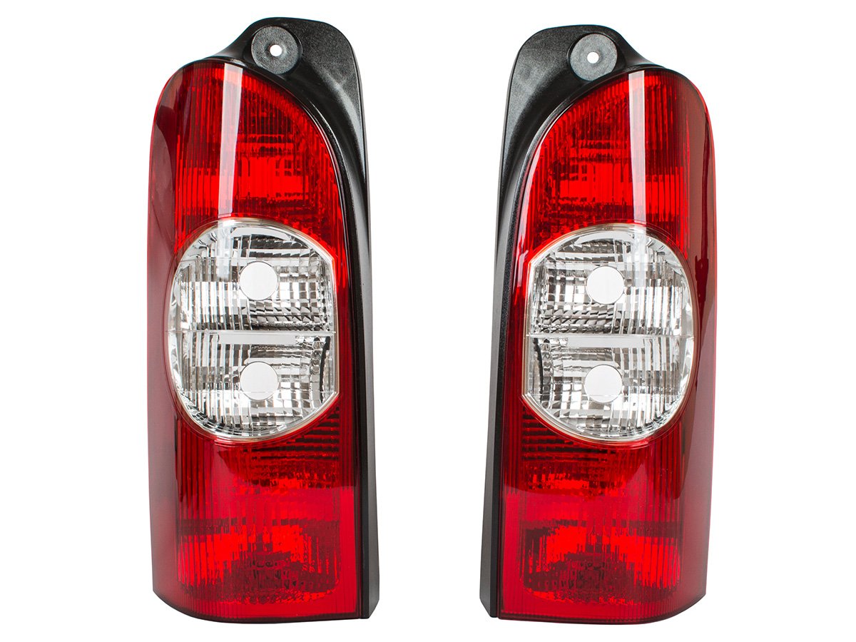 Renault Master II 03-10 lampa tylna lewa + prawa 2 szt. KPL