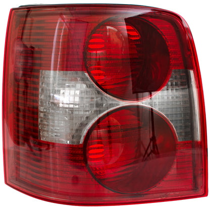 VW Passat B5 00-05 KOMBI lampa tylna zewnętrzna lewa