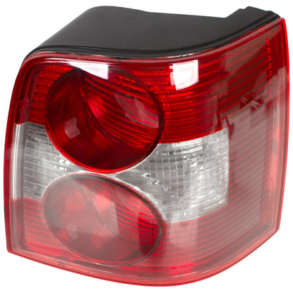 VW Passat B5 00-05 KOMBI lampa tylna zewnętrzna prawa